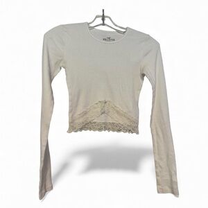 Vintage Hollister cropped white long sleeve shirt xxs lace at the bottom
